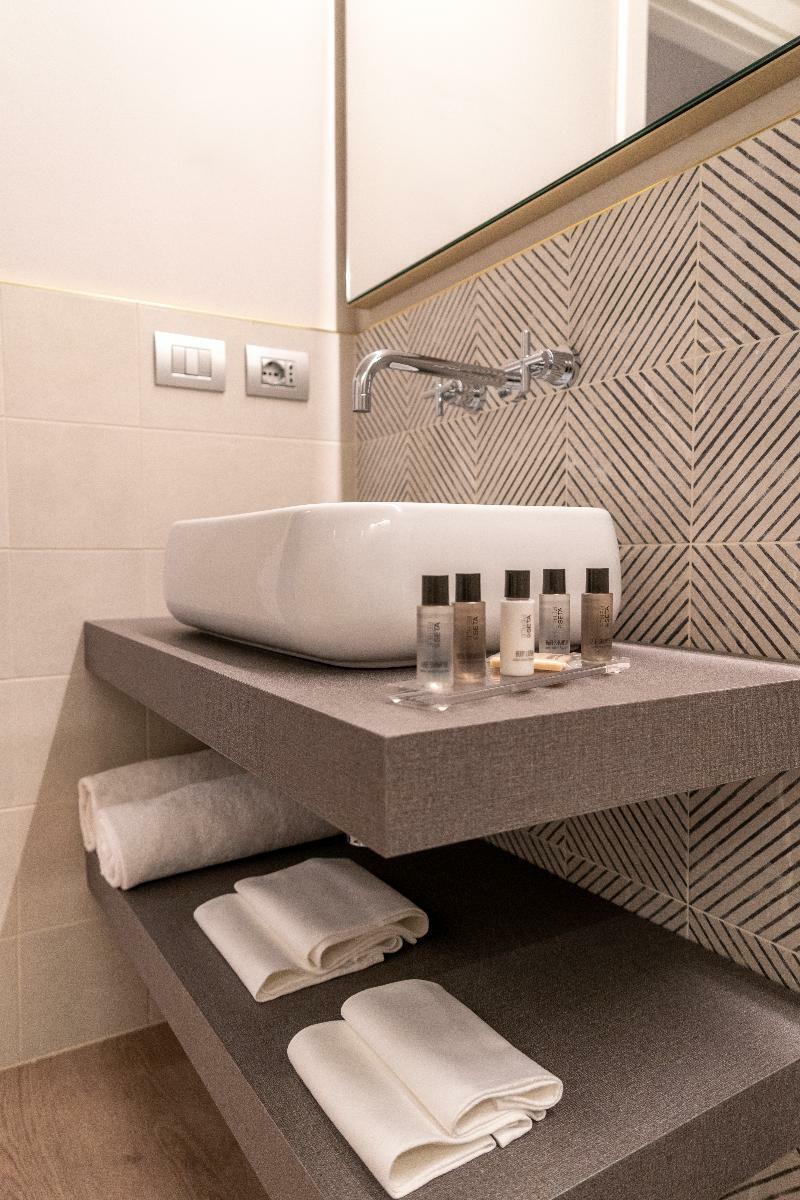 Sleep Tide Suites Milano Eksteriør bilde