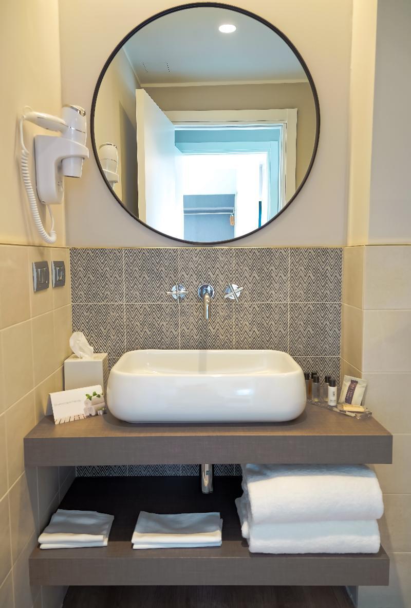 Sleep Tide Suites Milano Eksteriør bilde